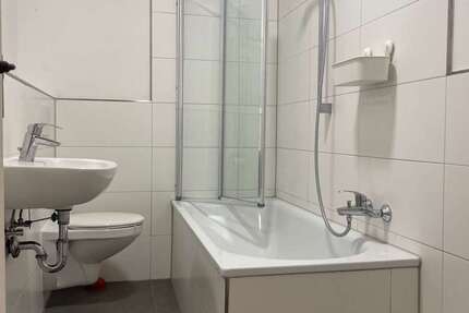 Wohnung Mannheim - 3.5 Zimmer, 85 m&sup2;, 1.200&euro; | Angebot:27300305