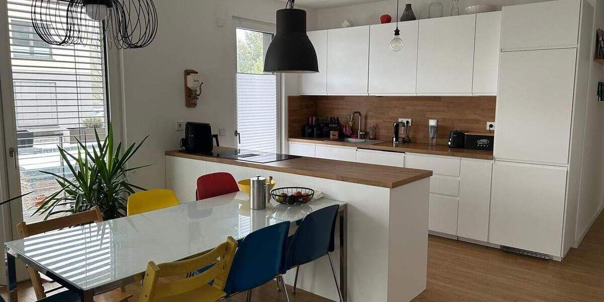 Etagenwohnung Bestensee - 4 Zimmer, 111 m&sup2;, 1.575&euro; | Angebot:25835587