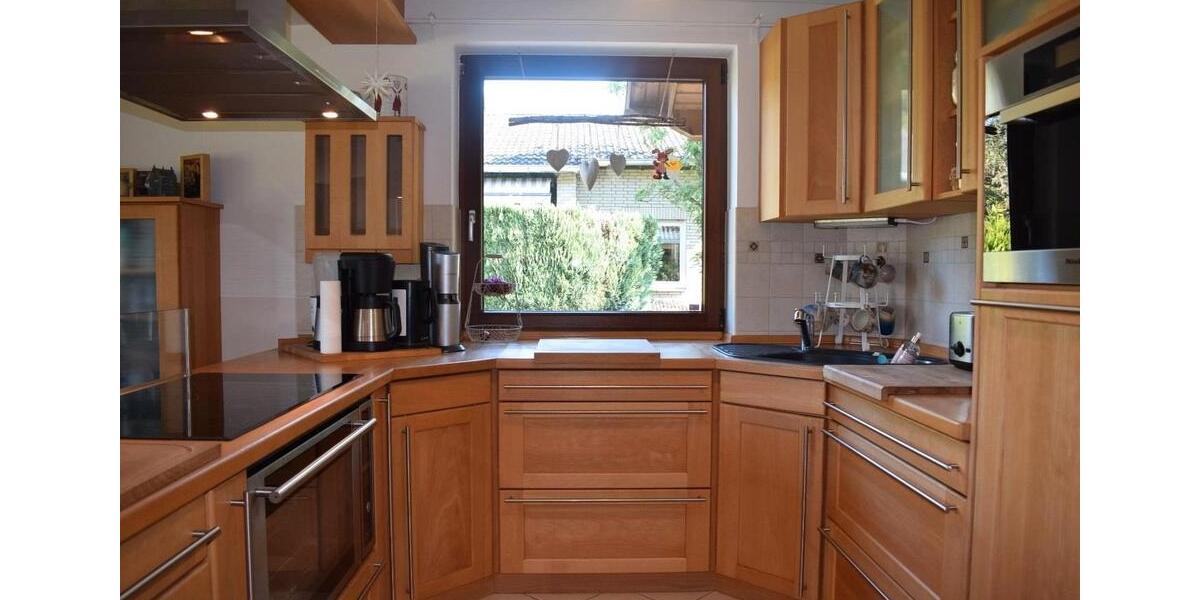 Einfamilienhaus Neu Wulmstorf - 9 Zimmer, 214 m&sup2;, 2.350&euro; | Angebot:26624370