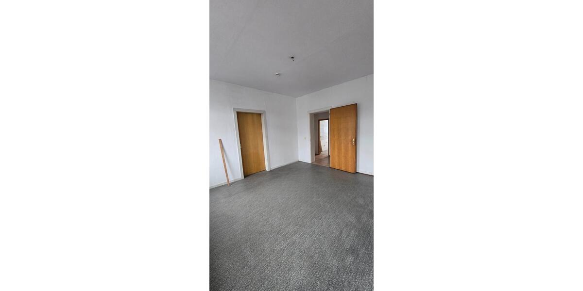 Etagenwohnung Duisburg Duisburg-Mitte - 3 Zimmer, 65 m&sup2;, 450&euro; | Angebot:26619986