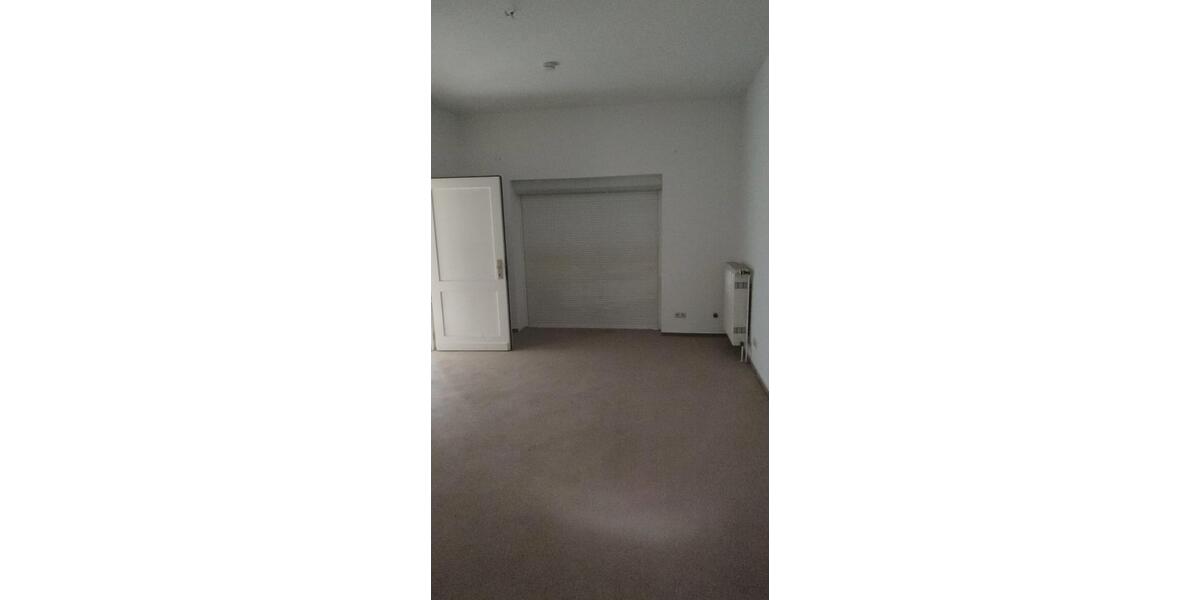 Erdgeschoßwohnung Halberstadt - 2 Zimmer, 300&euro; | Angebot:23224987