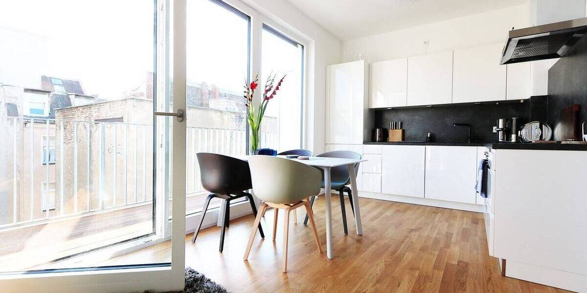 Etagenwohnung Berlin Mitte - 2 Zimmer, 65 m&sup2;, 2.600&euro; | Angebot:25709999