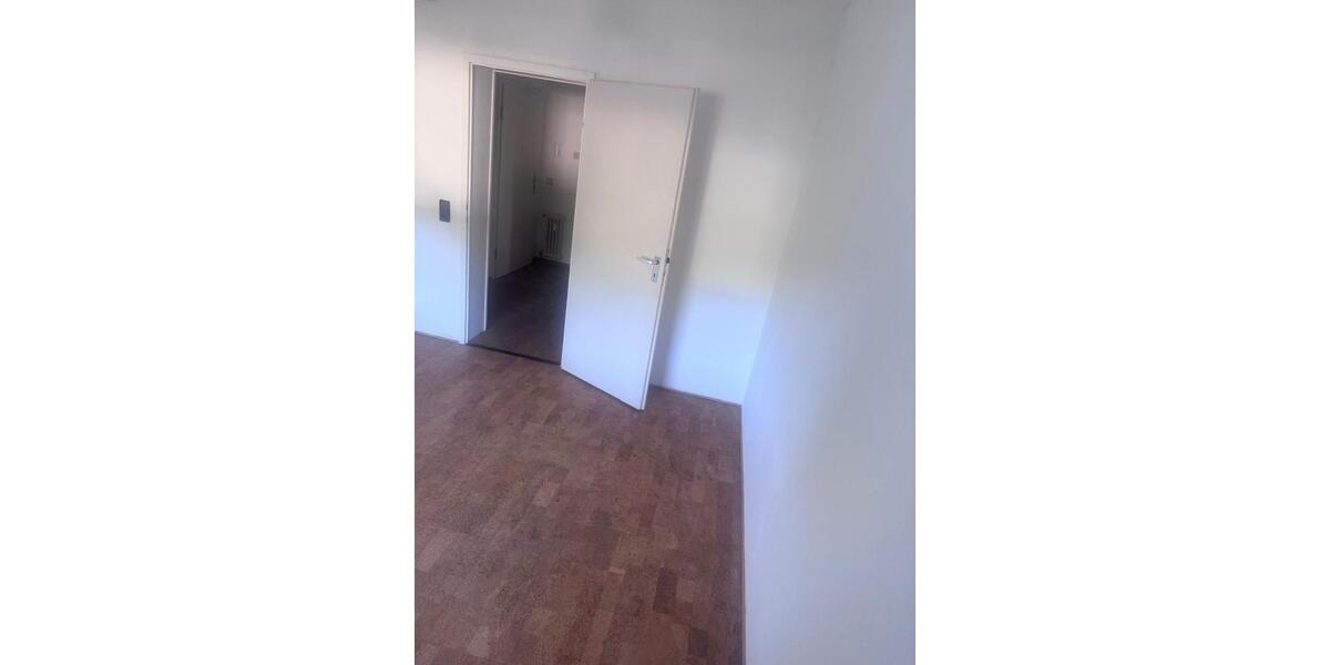 Erdgeschoßwohnung Merzig - 1 Zimmer, 75 m&sup2;, 800&euro; | Angebot:25148201