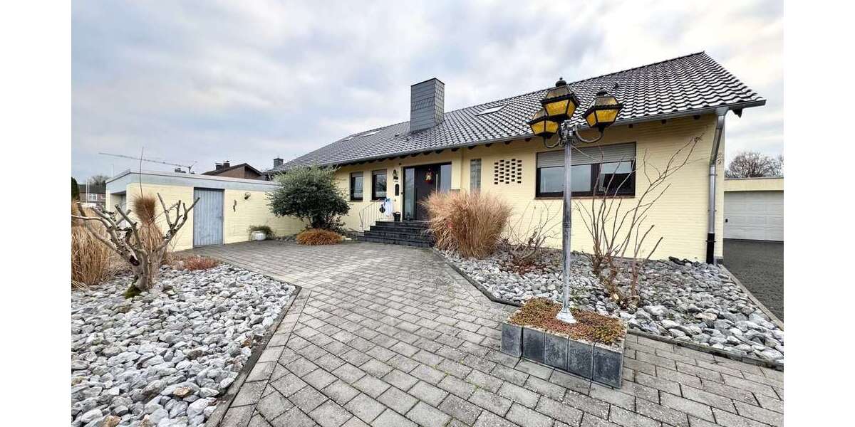 Wohnung zum Mieten in Jülich 1.200 € 158 m² 5 zimmer