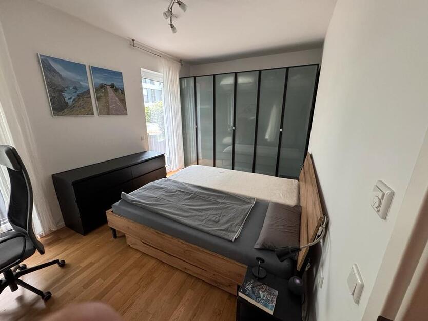 Neuwertige ZweiZimmer-Wohnung zur Zwischenmiete