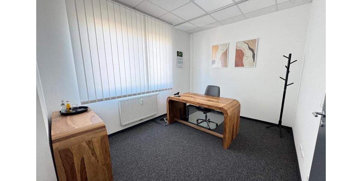 Büro 12 m² in Regensburg zimmer