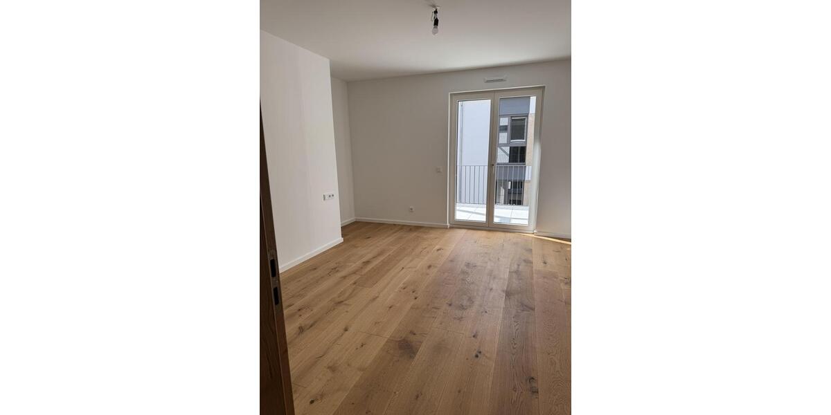 Etagenwohnung Dreieich - 3 Zimmer, 110 m&sup2;, 1.980&euro; | Angebot:25989599