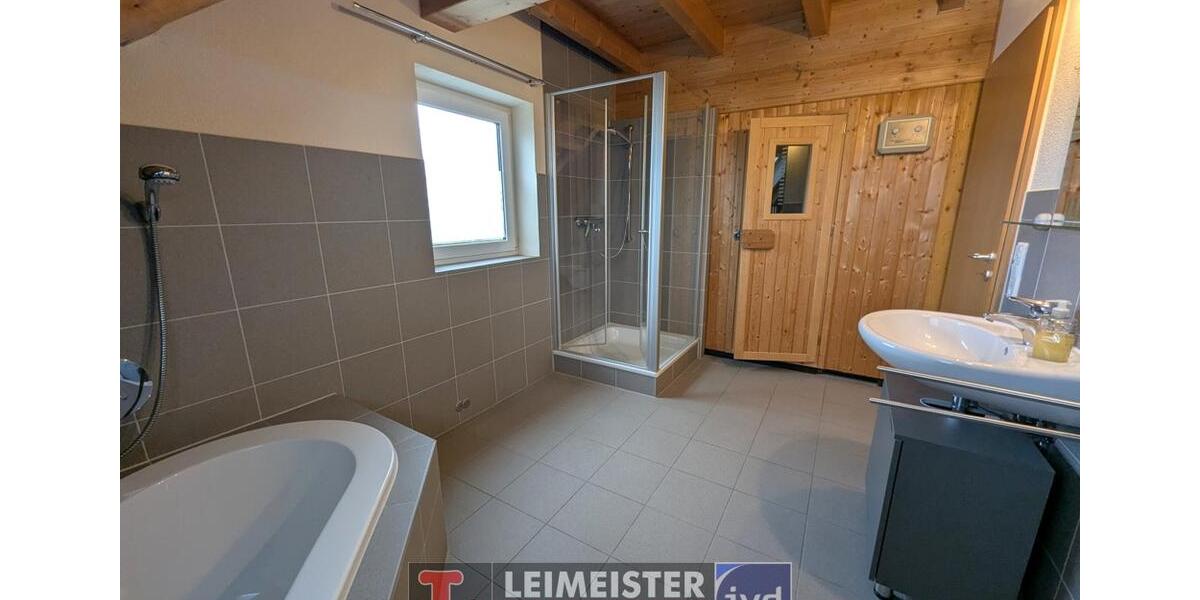 Doppelhaushälfte Aschaffenburg Österreicher Kolonie - 8 Zimmer, 176 m&sup2;, 2.000&euro; | Angebot:23581794