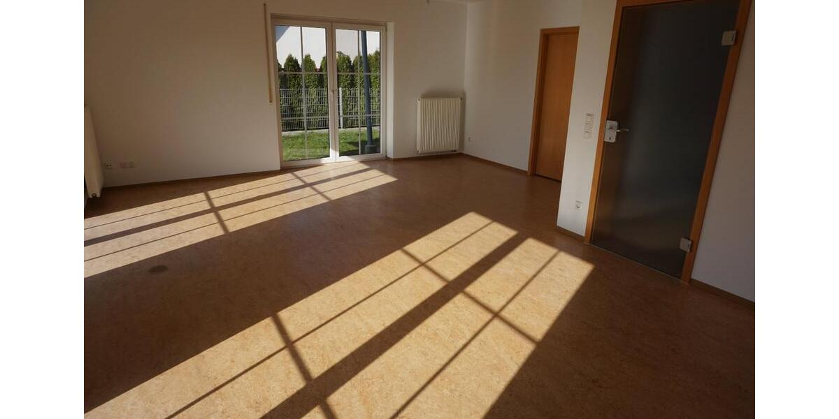 Doppelhaushälfte Herrieden - 5 Zimmer, 106 m&sup2;, 1.160&euro; | Angebot:25977754