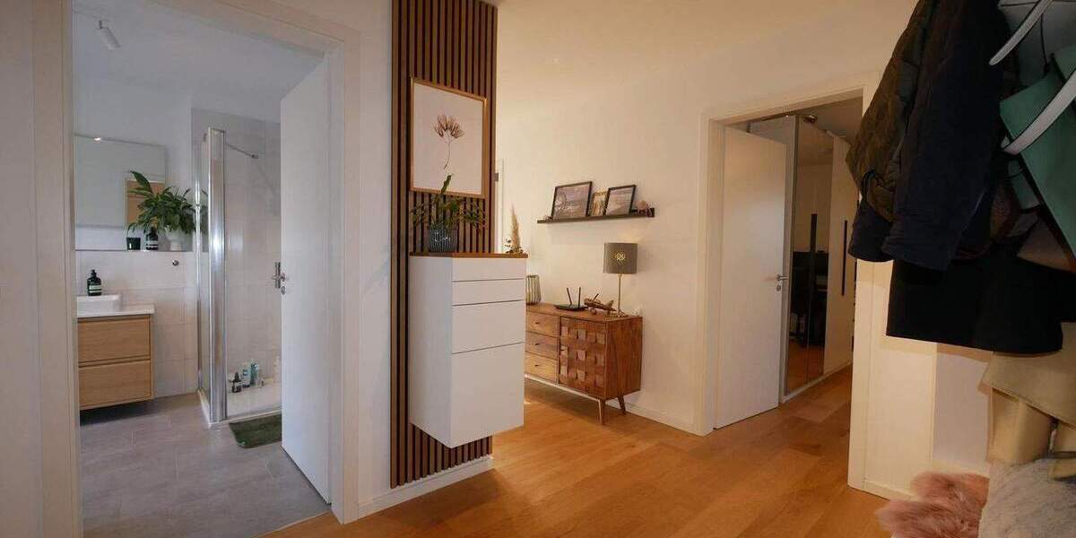 Etagenwohnung Buxtehude - 3 Zimmer, 129 m&sup2;, 1.900&euro; | Angebot:25683222