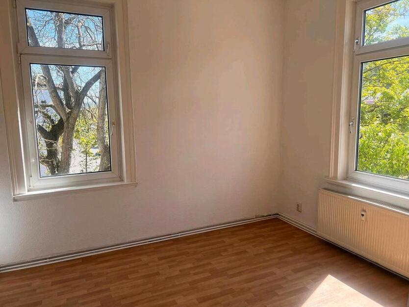 großzügige helle Zwei Raum Wohnung in der Nähe vom Bahnhof