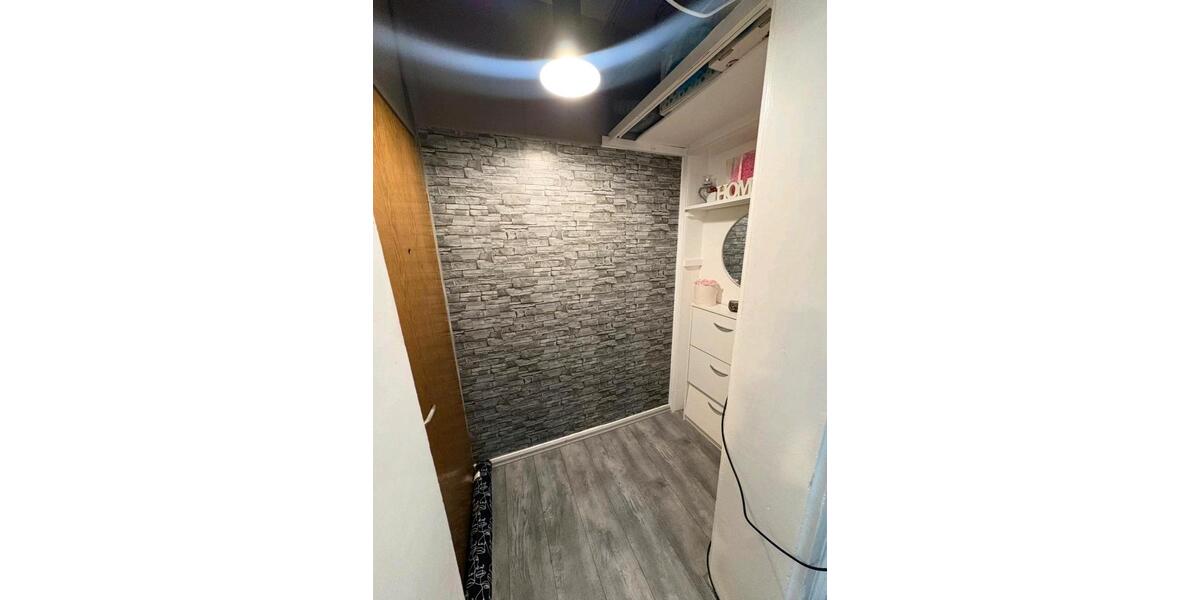 Etagenwohnung Velbert Langenberg - 1 Zimmer, 53 m&sup2;, 540&euro; | Angebot:26646017