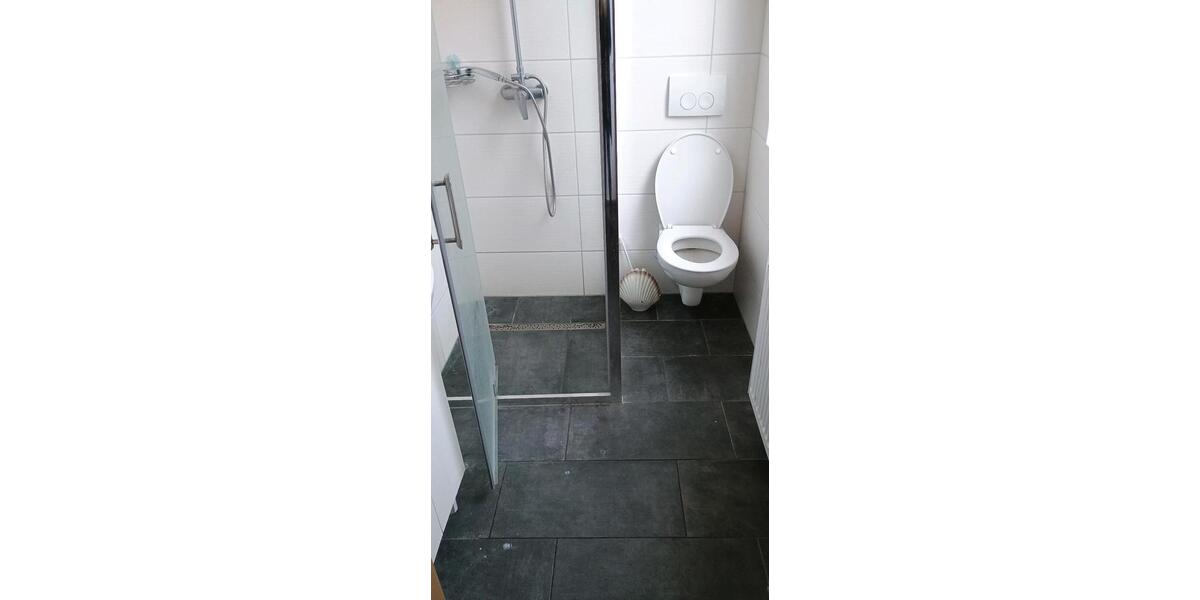 Erdgeschoßwohnung Stadland - 4 Zimmer, 160 m&sup2;, 1.400&euro; | Angebot:26696455
