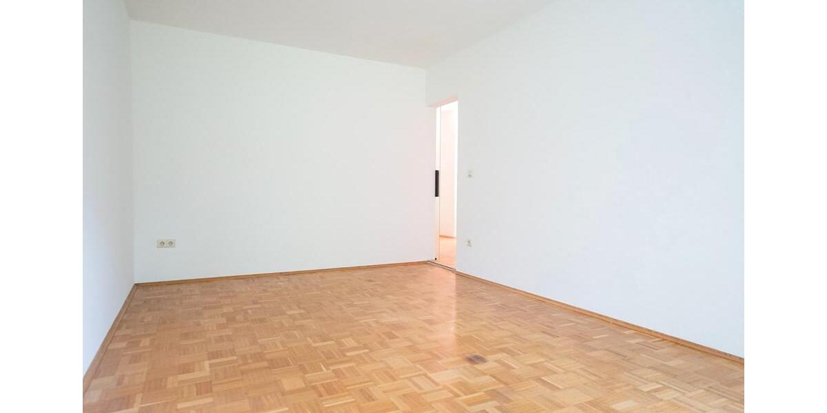 Erdgeschoßwohnung München Pasing-Obermenzing - 2 Zimmer, 64 m&sup2;, 1.650&euro; | Angebot:26652290