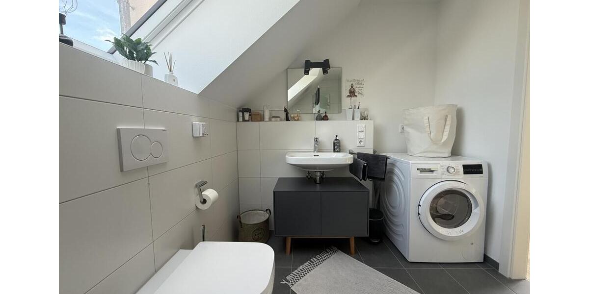 Dachgeschoßwohnung Schöntal - 2 Zimmer, 61 m&sup2;, 760&euro; | Angebot:26421384
