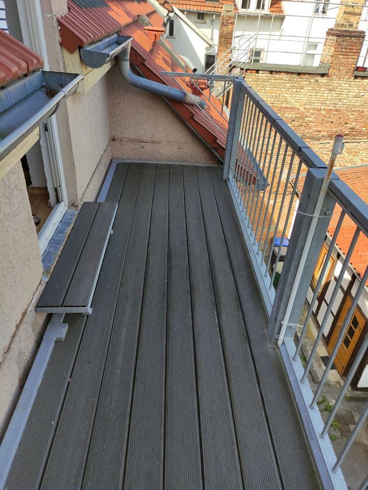 L34W4 - Tolle 3-Zimmer - DG-Wohnung in Vierfamilienhaus, Balkon, Gartennutzung zimmer