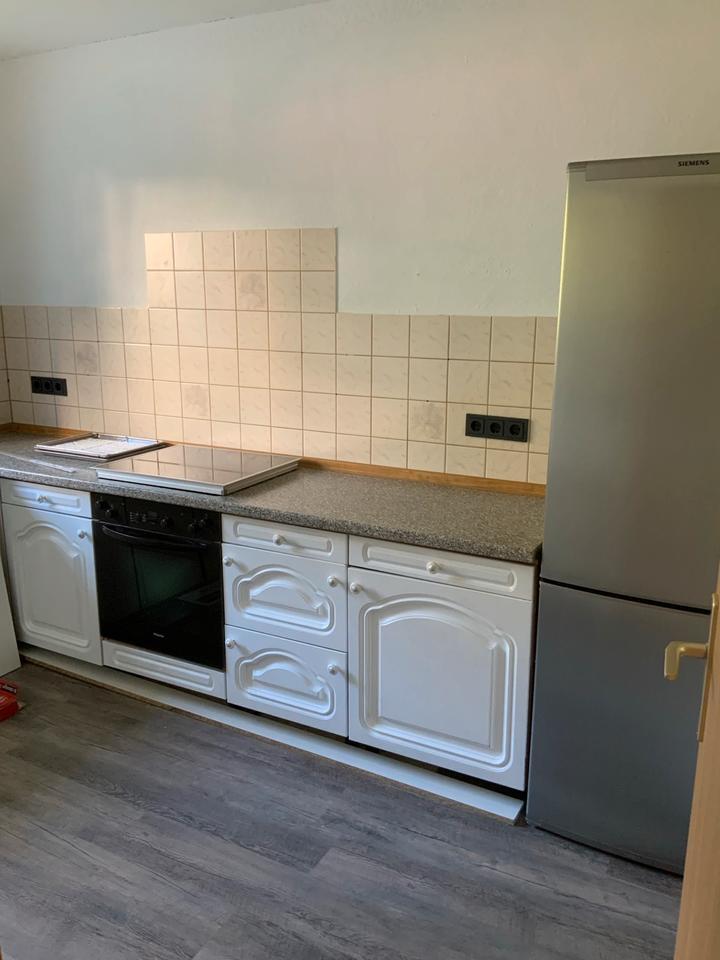 Nähe Klinikum: 2 Zimmerwohnung zzgl. Garage zu vermieten zimmer