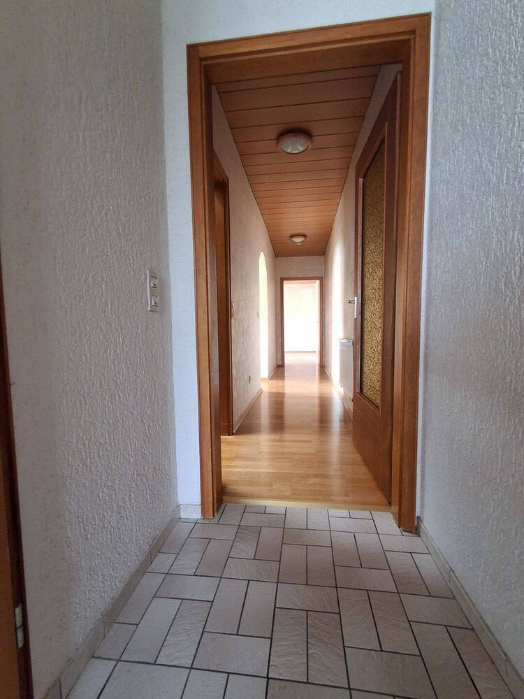 === Bungalow mit Potenzial in Saarbrücken Klarenthal ===