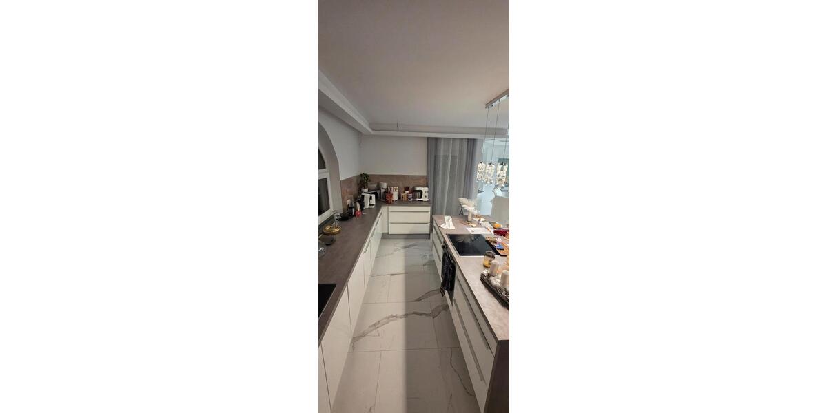 Luxus-Wohnung Fürth Vach | Kamin | 8K TV | Möbliert | Balkon 3 zimmer