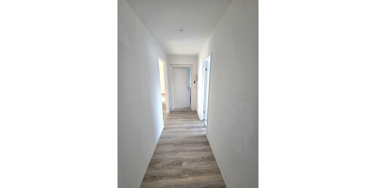 Gemütliche 3-Zimmer-Dachgeschosswohnung mit Sichtbalken in Chemnitz-Hilbersdorf! - Dachgeschoßwohnung Chemnitz Hilbersdorf | Angebot:26109241