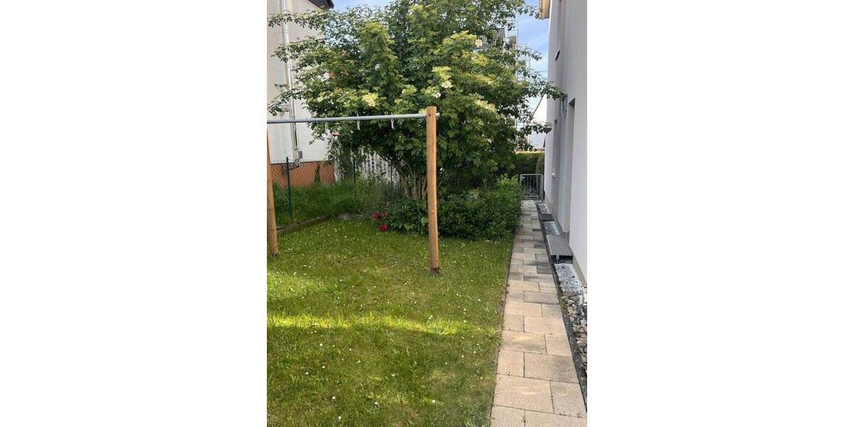 Etagenwohnung Idstein Wörsdorf - 4 Zimmer, 113 m&sup2;, 1.090&euro; | Angebot:26820146