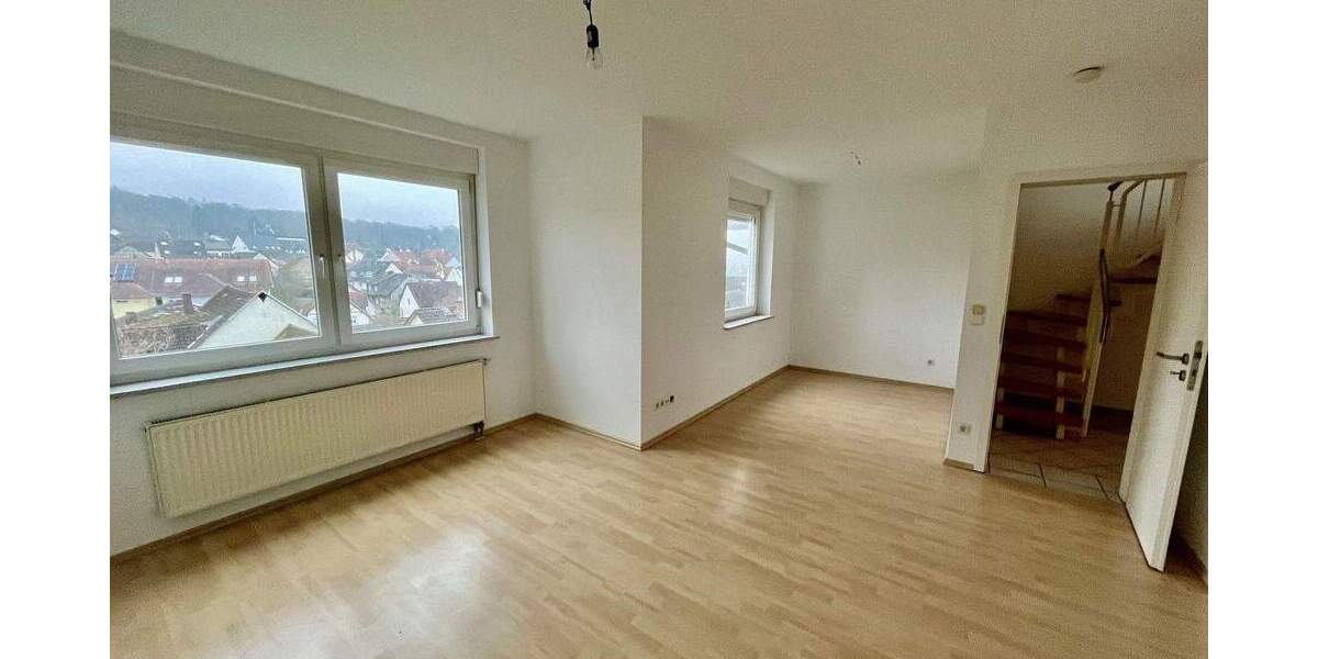 Doppelhaushälfte Niedernhausen Oberseelbach - 5 Zimmer, 146 m&sup2;, 1.500&euro; | Angebot:25143401