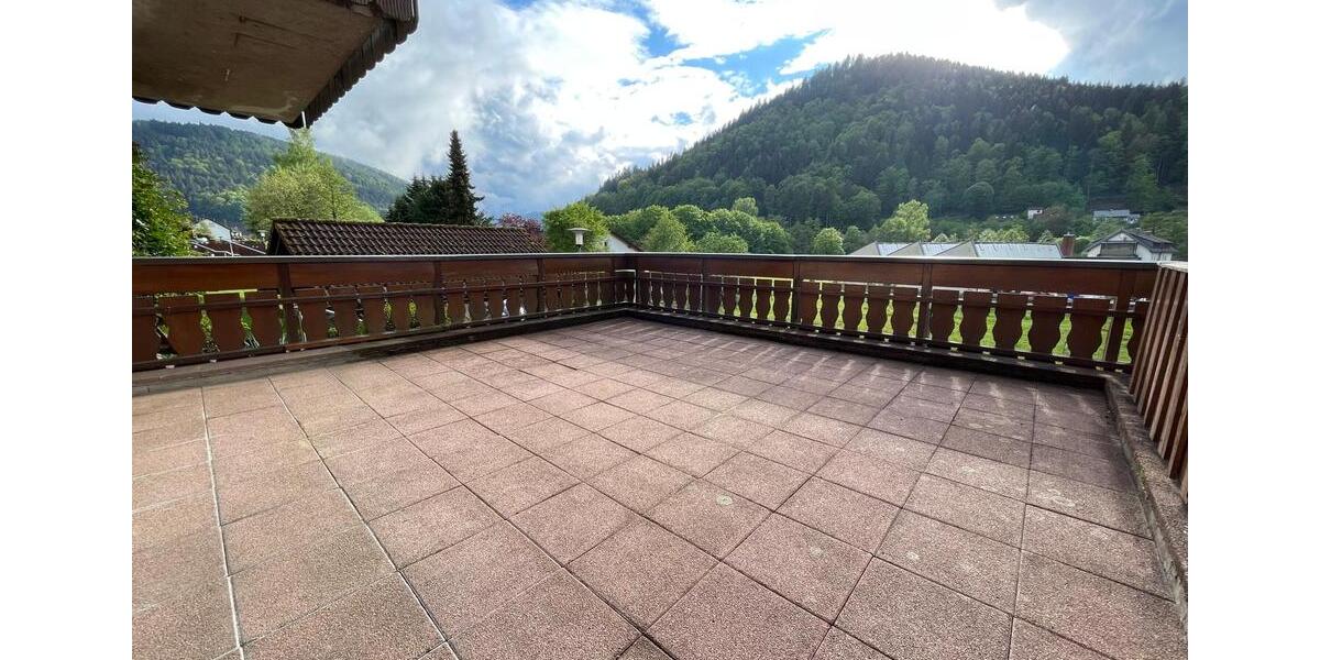 Etagenwohnung Bad Wildbad - 2 Zimmer, 46 m&sup2;, 350&euro; | Angebot:26512299