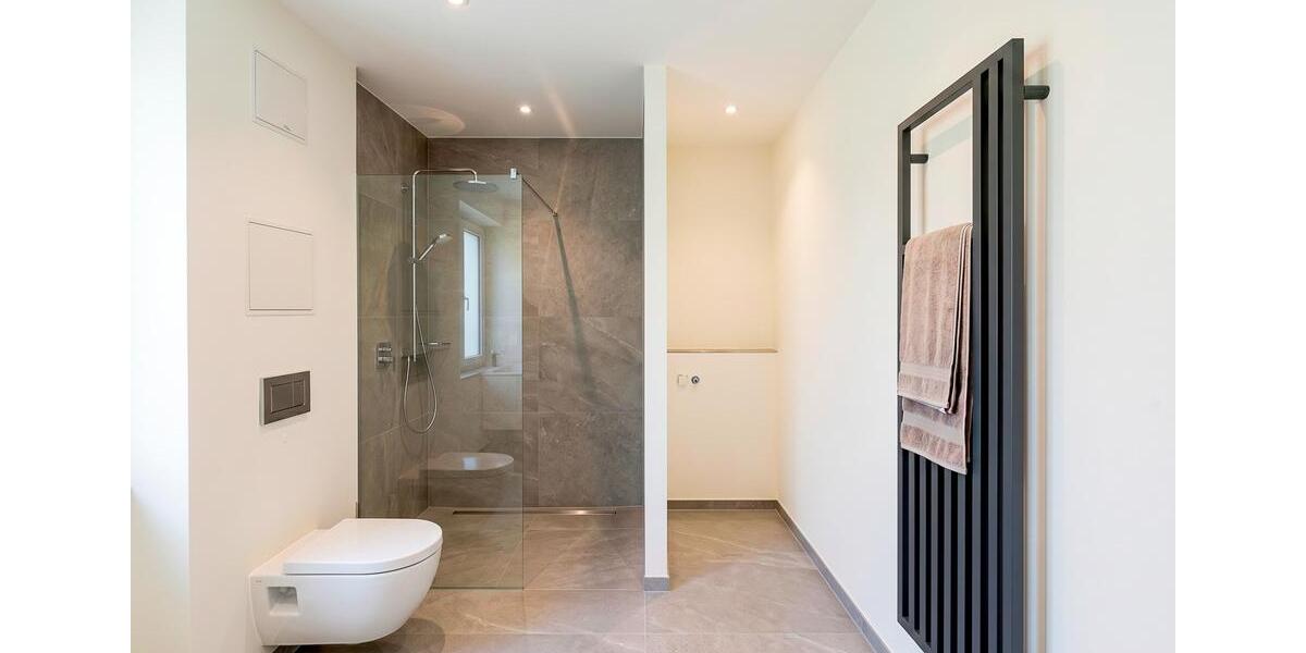 Etagenwohnung Dresden Neustadt - 1 Zimmer, 46 m&sup2;, 1.205&euro; | Angebot:26653287