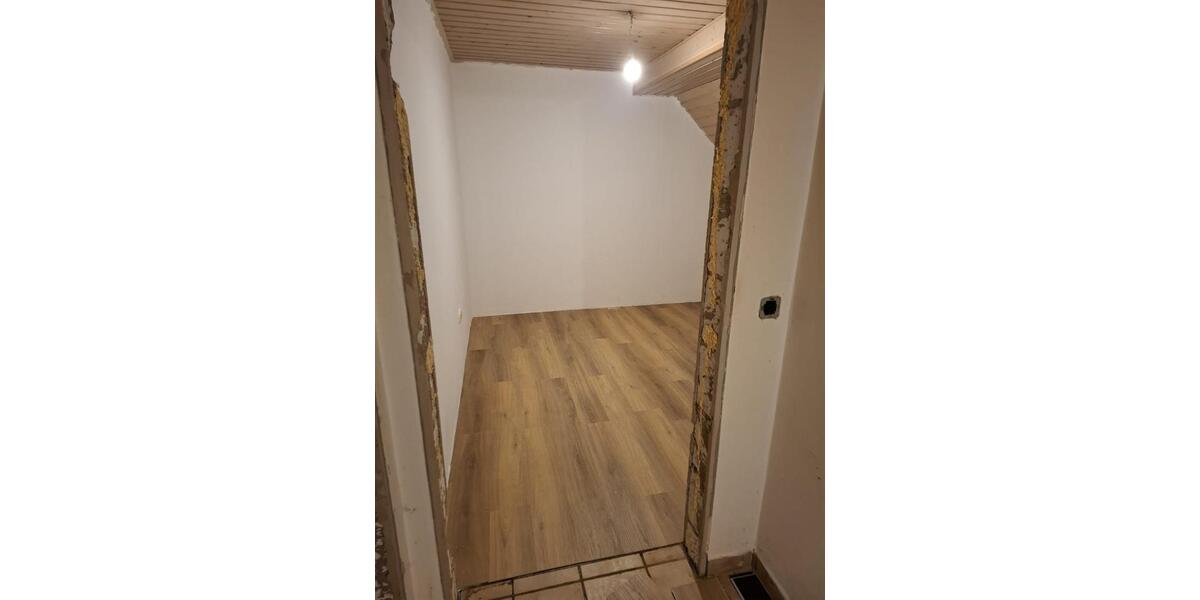 Etagenwohnung Warburg - 4 Zimmer, 95 m&sup2;, 650&euro; | Angebot:24599562