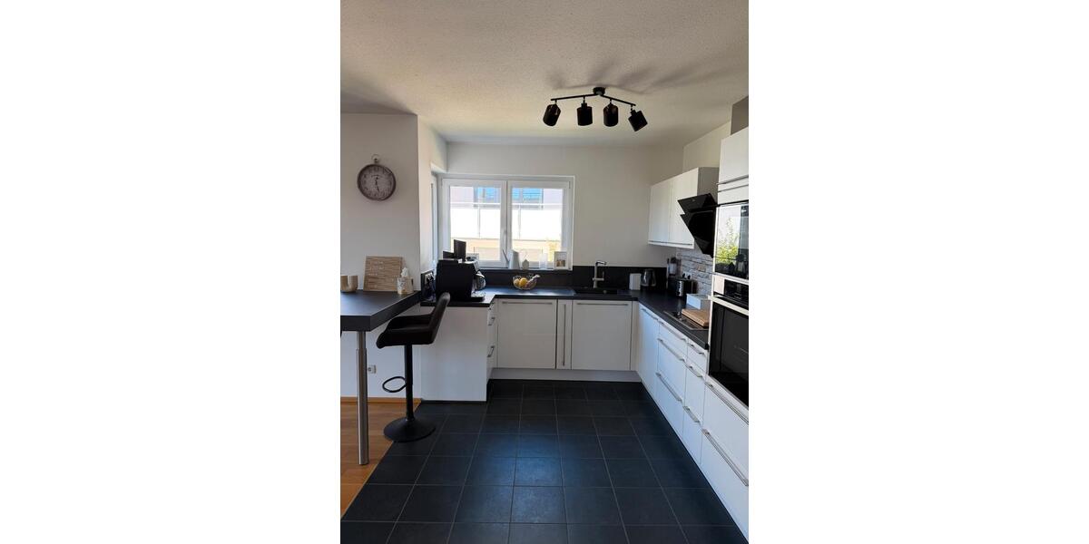 Etagenwohnung Schweitenkirchen - 3 Zimmer, 99 m&sup2;, 1.720&euro; | Angebot:26316524
