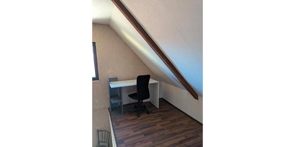 Wohnen auf Zeit Villingen-Schwenningen Schwenningen - 12 Zimmer, 22 m&sup2;, 400&euro; | Angebot:26691485