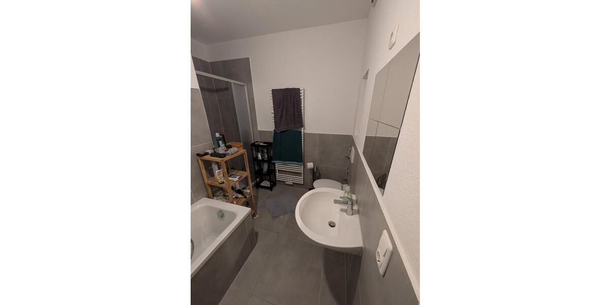 Wohnen auf Zeit Weimar - 16 Zimmer, 120 m&sup2;, 320&euro; | Angebot:26593355