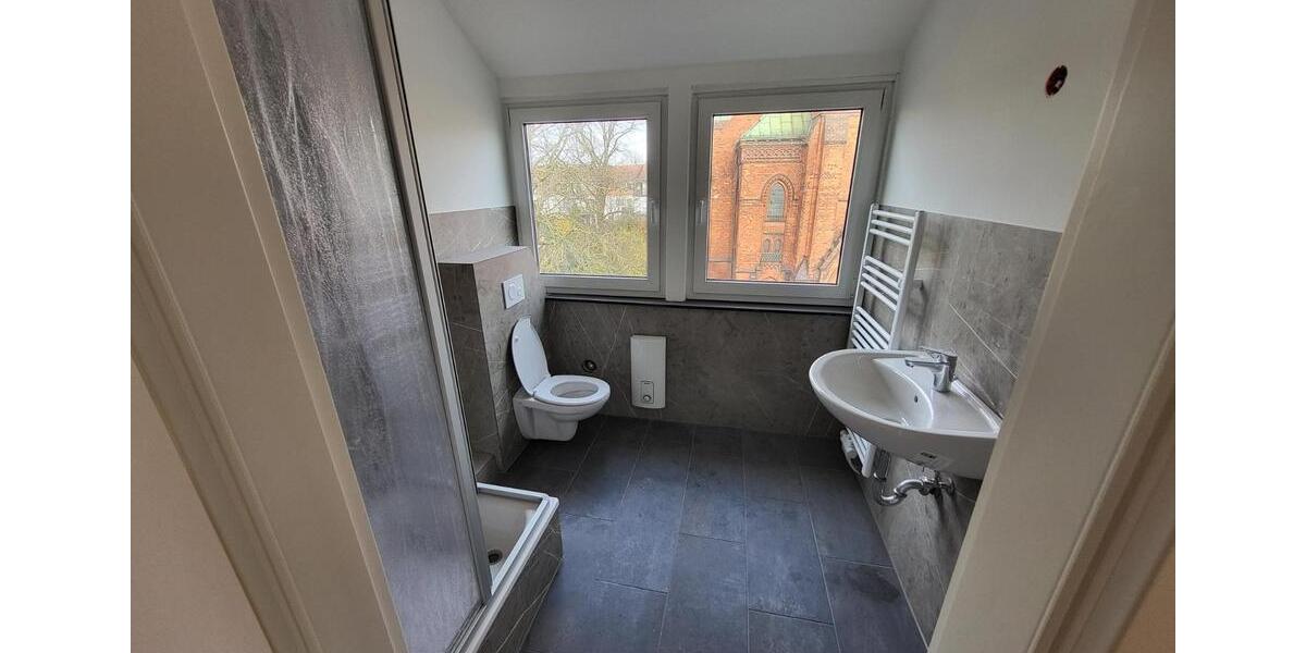 Dachgeschoßwohnung Bremen Hemelingen - 4 Zimmer, 97 m&sup2;, 1.250&euro; | Angebot:25645799