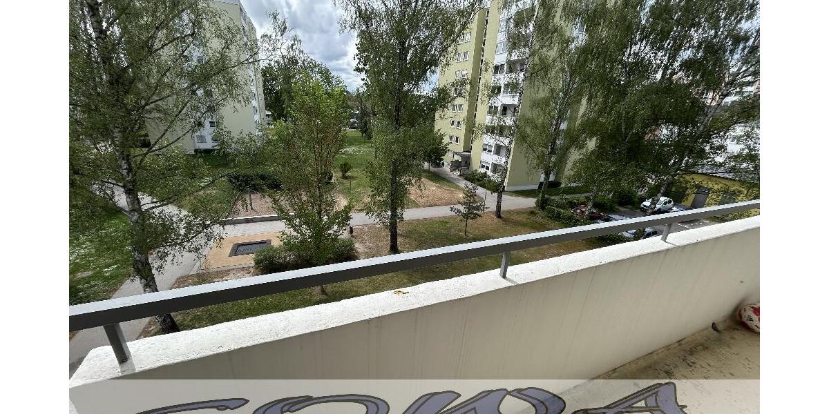 3 Zimmerwohnung - in Neuburg Schwalbanger, mit Balkon, Küche und Aufzug - Ein Objekt von Ihrem Immobilienpartner SOWA Immobilien und Finanzen - 3- Neuburg | Angebot:26726467