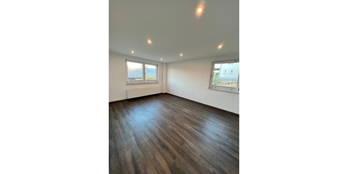 Erdgeschoßwohnung Meschede - 2 Zimmer, 70 m&sup2;, 570&euro; | Angebot:26462855