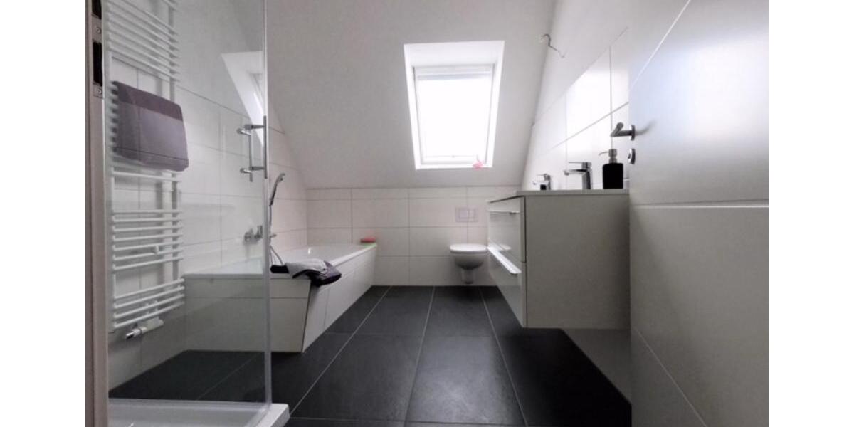 Einfamilienhaus Neuenhagen bei Berlin - 4 Zimmer, 111 m&sup2;, 1.800&euro; | Angebot:26678963