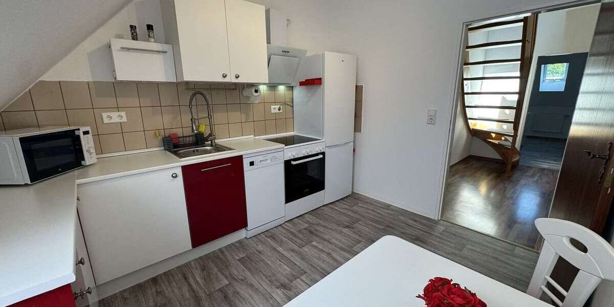 Etagenwohnung Elsfleth - 2.5 Zimmer, 83 m&sup2;, 690&euro; | Angebot:27069085