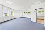 Barrierefreies Gewerbeobjekt: Helle Büro- oder Praxisräume zimmer