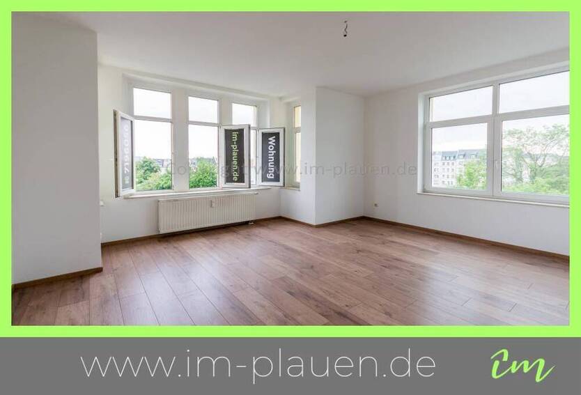 105m² mit Balkon - Stadtteil Seehaus in Plauen zur Miete - Bad Fenster und Badewanne - AltbauWohnung