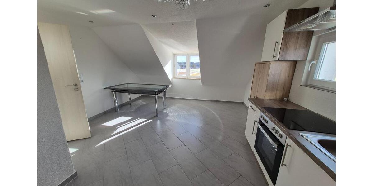 Dachgeschoßwohnung Nennslingen - 2 Zimmer, 85 m&sup2;, 650&euro; | Angebot:25056938