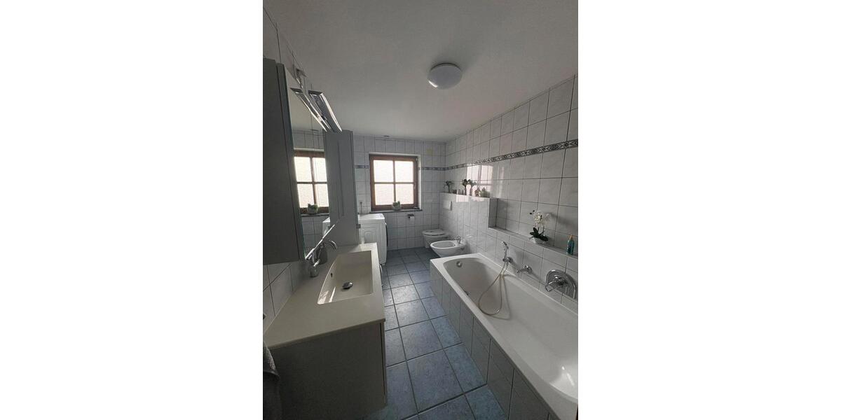 Maisonettenwohnung Nabburg - 4 Zimmer, 130 m&sup2;, 700&euro; | Angebot:25830944