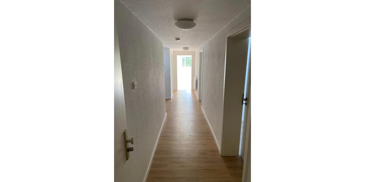 Dachgeschoßwohnung Lingen (Ems) - 4 Zimmer, 116 m&sup2;, 1.150&euro; | Angebot:26545456