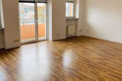 Wohnung zum Mieten in Nürnberg 979,80 € 92 m² 3 zimmer