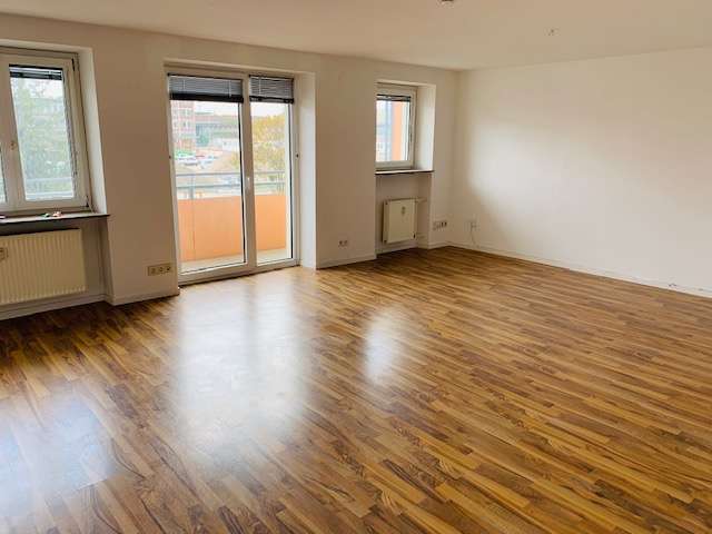 Wohnung zum Mieten in Nürnberg 979,80 € 92 m² 3 zimmer