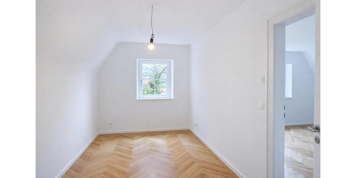 Doppelhaushälfte Schwäbisch Hall - 8 Zimmer, 181 m&sup2;, 2.300&euro; | Angebot:25537792