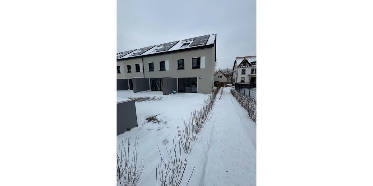 Reihenhaus Gehrden - 4 Zimmer, 120 m&sup2;, 1.750&euro; | Angebot:24797819