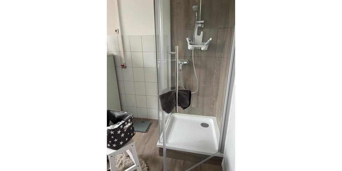 Etagenwohnung Wesselburen - 4 Zimmer, 120 m&sup2;, 1.100&euro; | Angebot:26150555