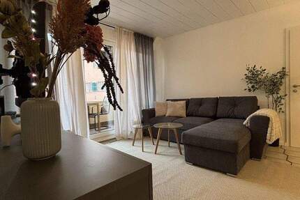 Möblierte Helle 4-Zimmer-Wohnung in zentraler Lage von Alzey - mit Balkon und Charme 4 zimmer