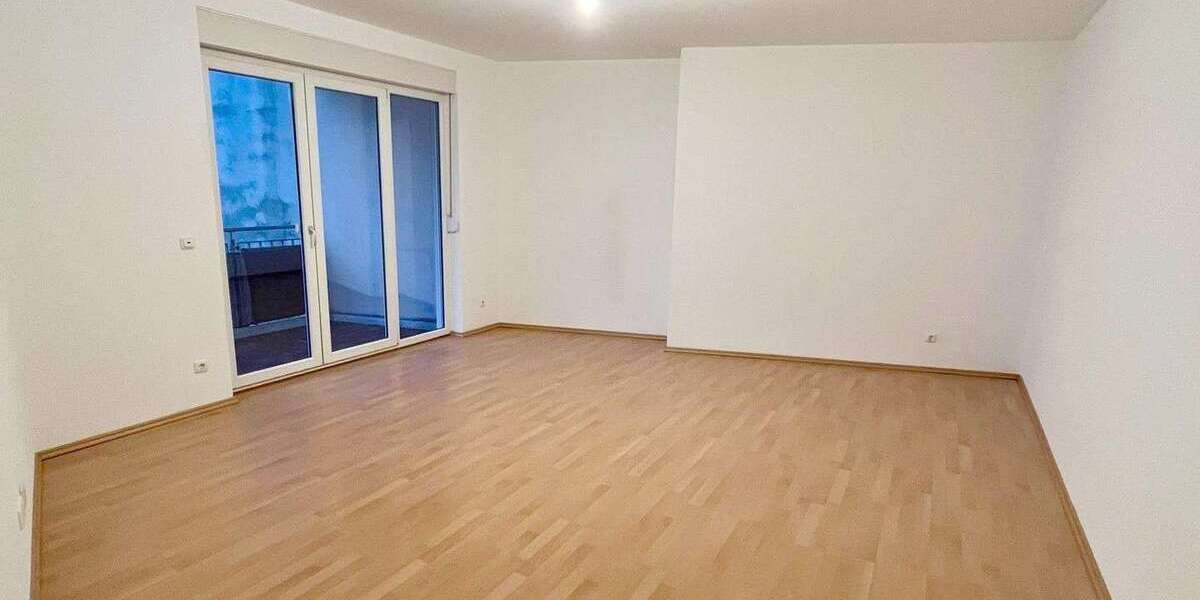 Etagenwohnung Augsburg Innenstadt - 2 Zimmer, 62 m&sup2;, 910&euro; | Angebot:25273917