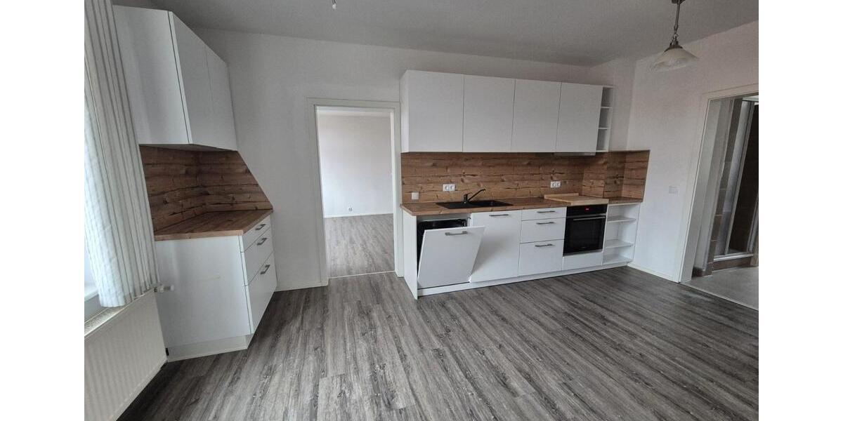 Etagenwohnung Diesdorf - 4 Zimmer, 114 m&sup2;, 800&euro; | Angebot:26348036
